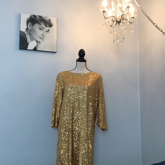 Gold sequin dress - Picture 2 of 3